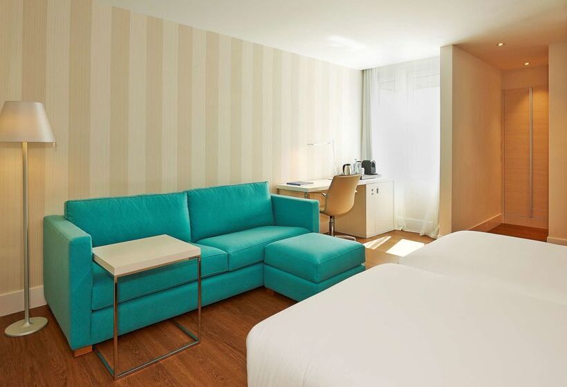 هتل NH Sants Barcelona