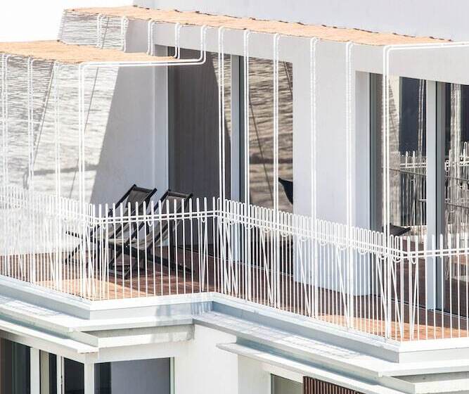 هتل Ocean Drive Talamanca