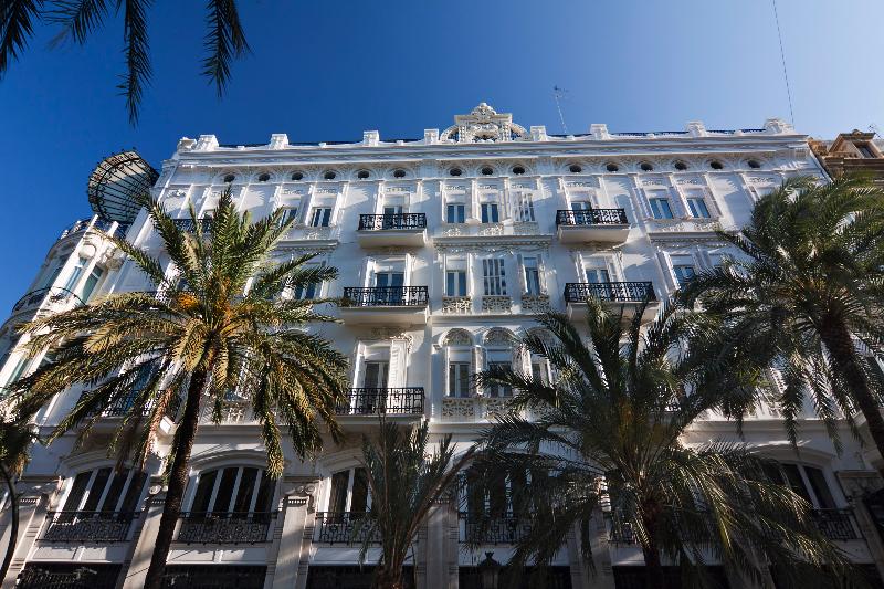 فندق One Shot Palacio Reina Victoria 04