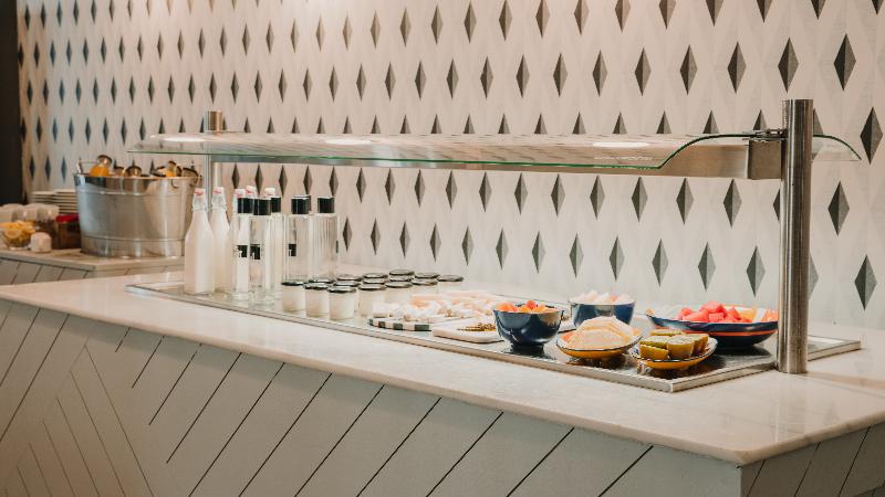 فندق One Shot Palacio Reina Victoria 04