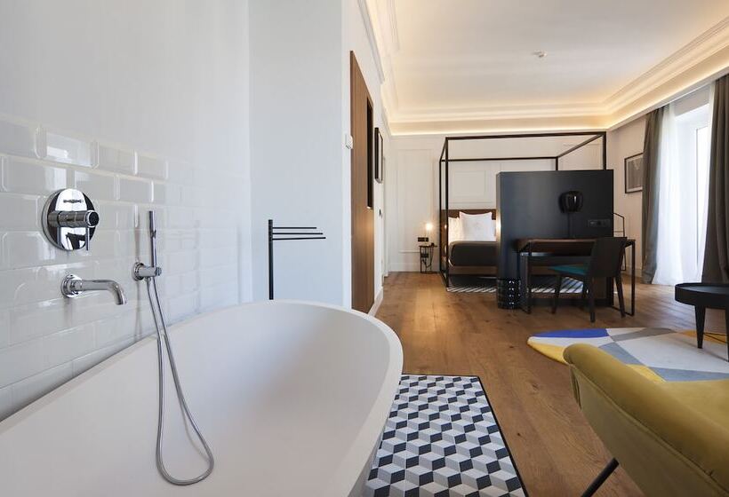 فندق One Shot Palacio Reina Victoria 04