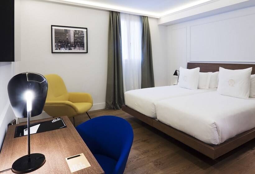 فندق One Shot Palacio Reina Victoria 04