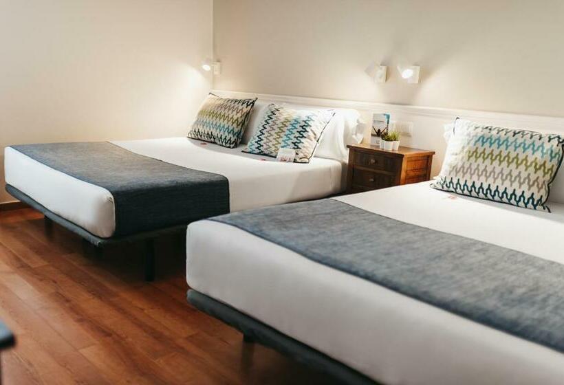 Отель Oriente Atiram