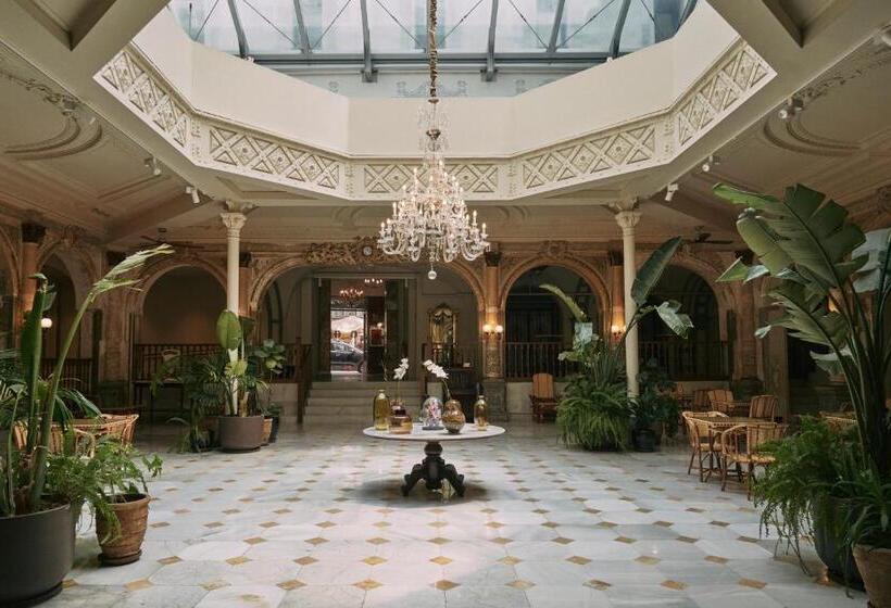 Отель Oriente Atiram