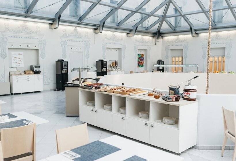 Отель Oriente Atiram