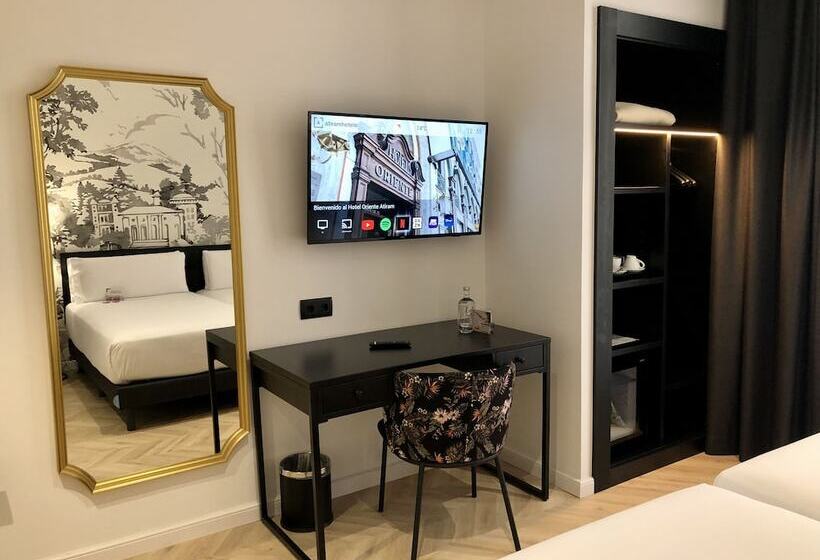 Отель Oriente Atiram