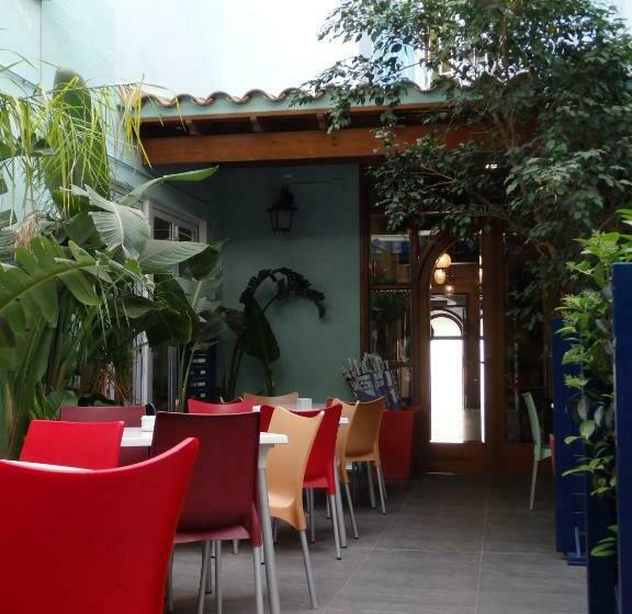 호텔 Parrots Sitges