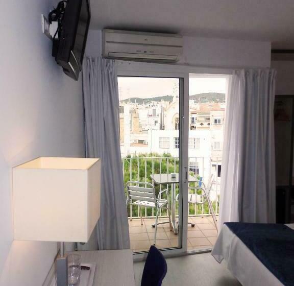 호텔 Parrots Sitges