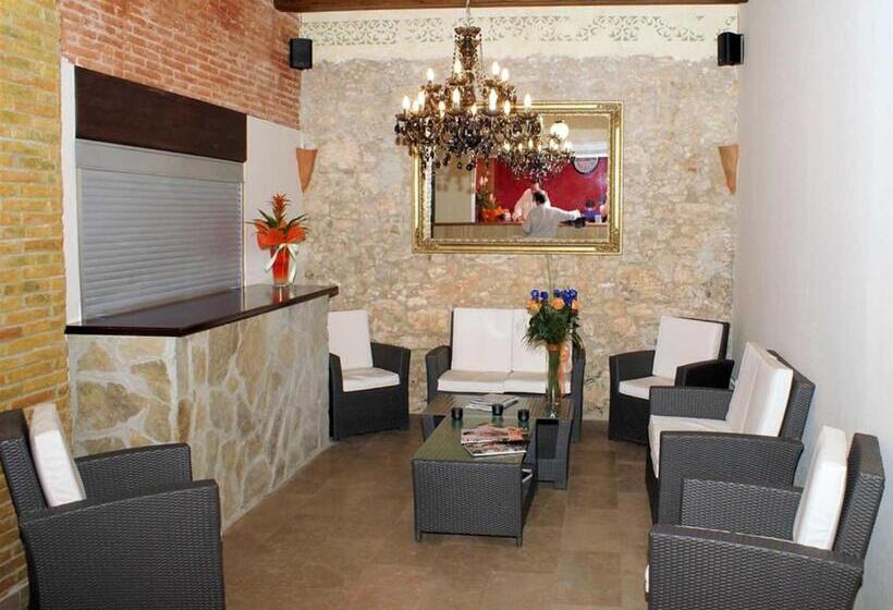 호텔 Parrots Sitges