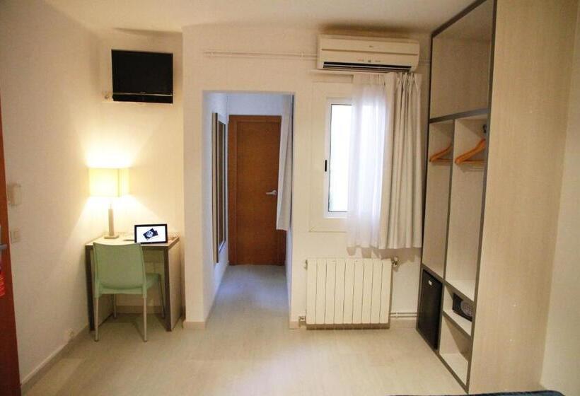 호텔 Parrots Sitges