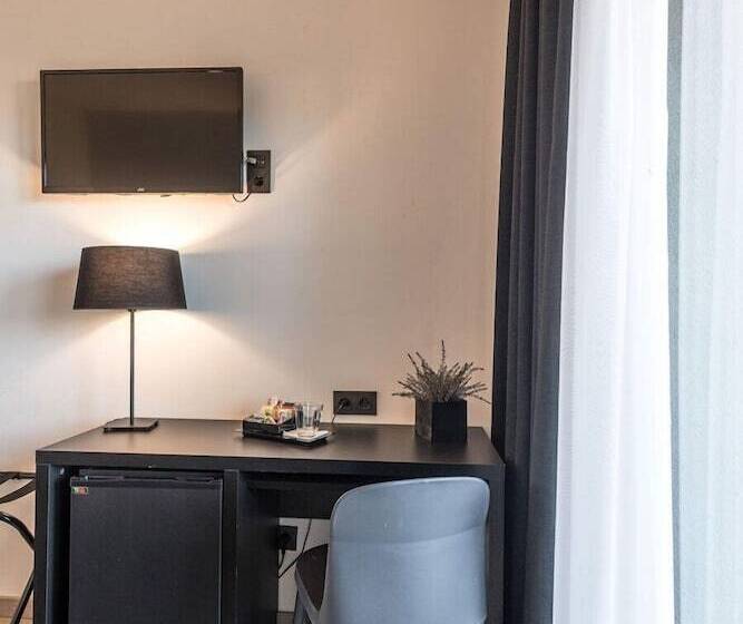 Отель Paseo De Gracia