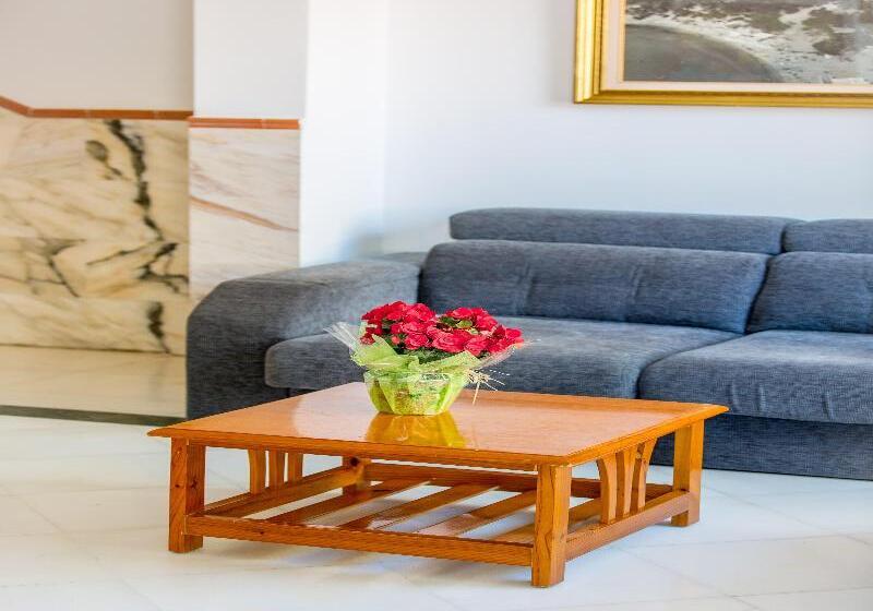 בית מלון כפרי Playas De Paguera