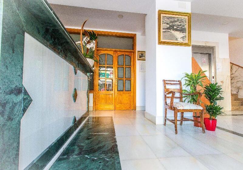 בית מלון כפרי Playas De Paguera