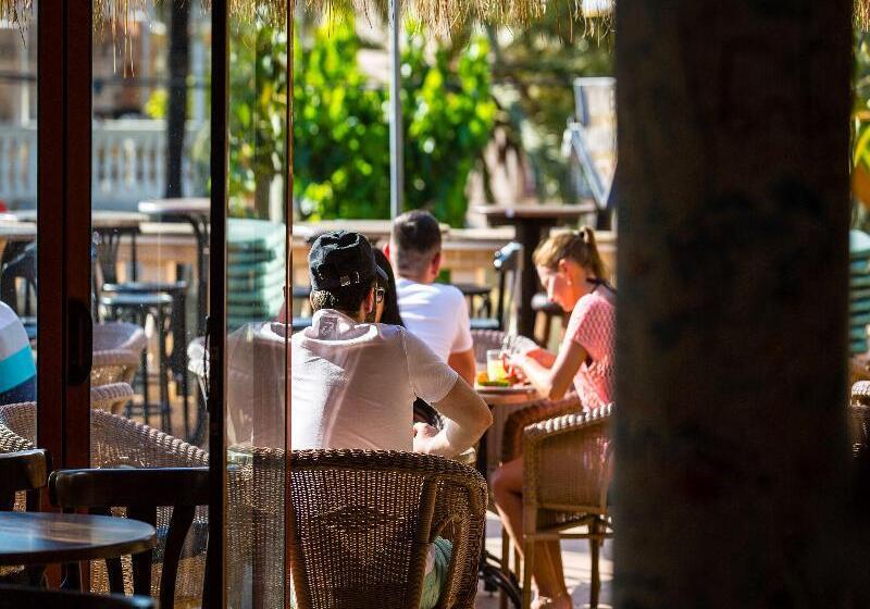 בית מלון כפרי Playas De Paguera