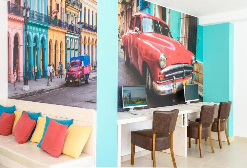 ホテル Plaza Santa Ponsa Boutique  Adults Only