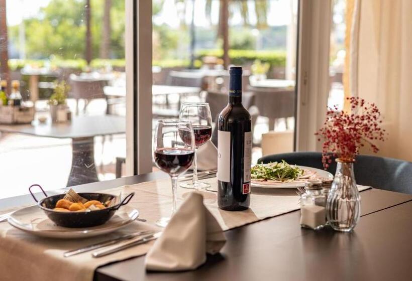 فندق Seth Port Mahón