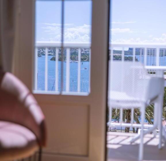 فندق Seth Port Mahón