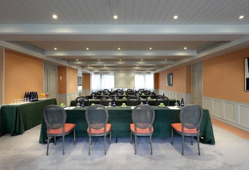 هتل Crisol Puerta De Burgos