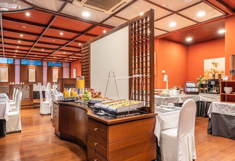 هتل Crisol Puerta De Burgos