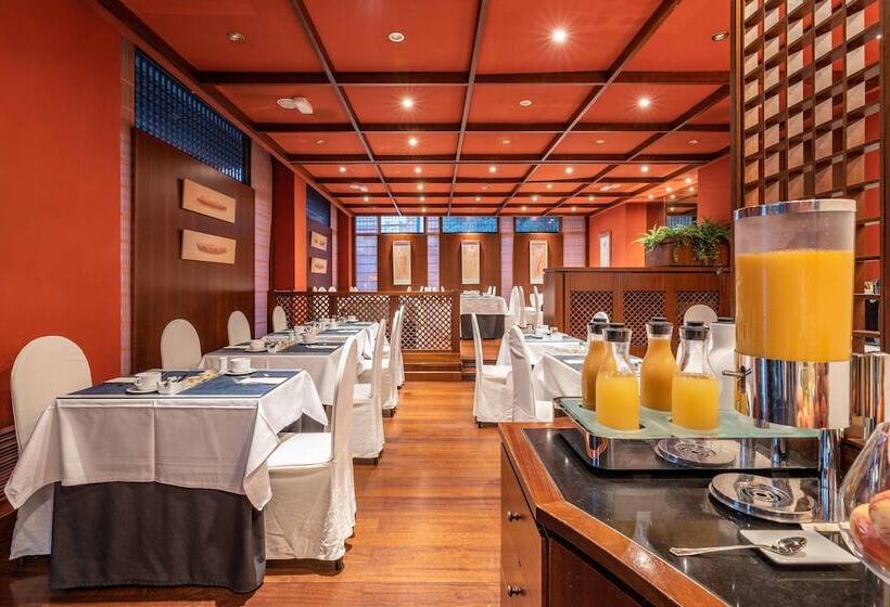 هتل Crisol Puerta De Burgos