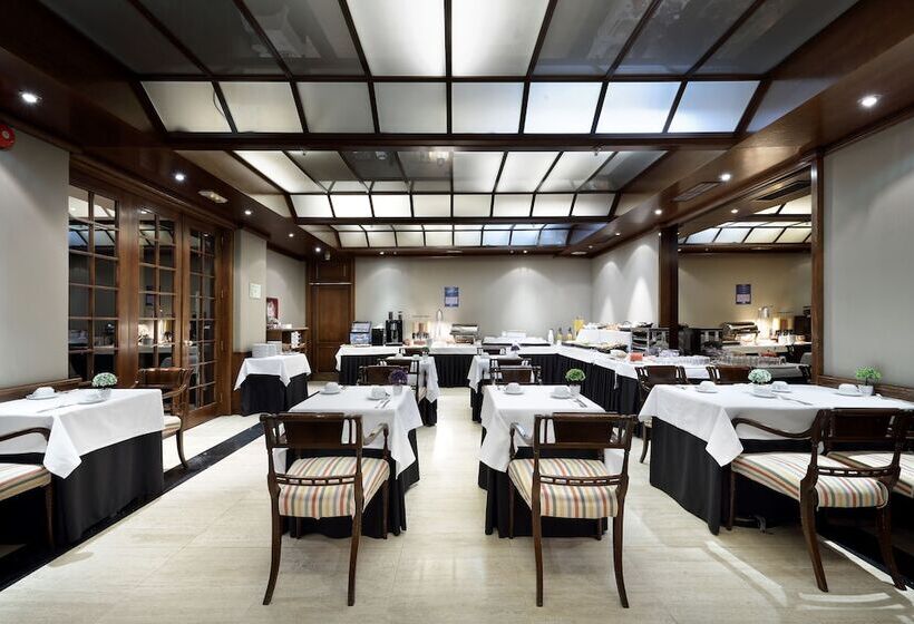 هتل Crisol Puerta De Burgos