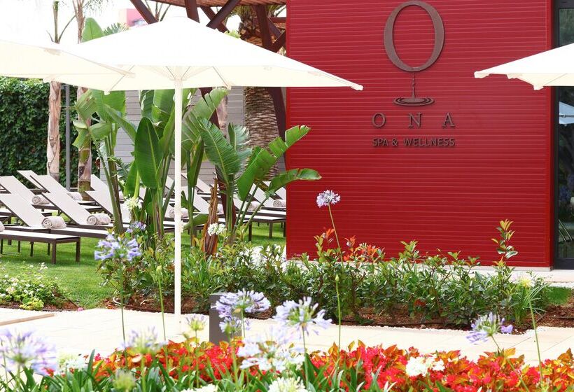 هتل Pure Salt Garonda  Adults Only