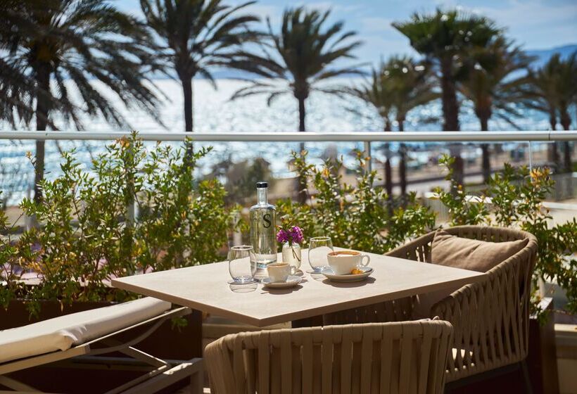 هتل Pure Salt Garonda  Adults Only