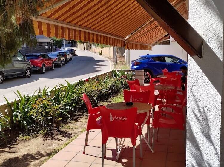 هتل Raco D'en Pepe