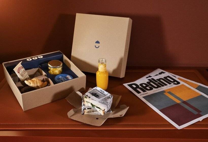 هتل Chic&basic Reding