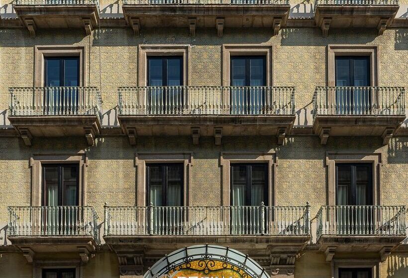 Отель Regina Barcelona