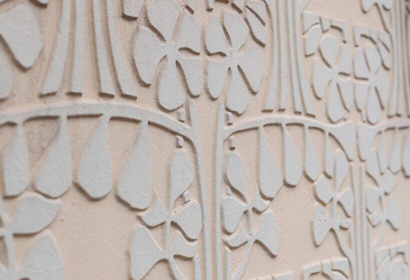 Отель Regina Barcelona