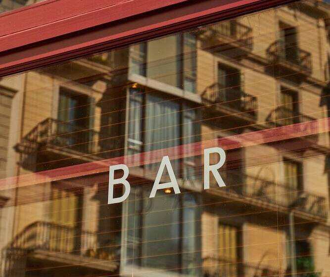 Отель Regina Barcelona