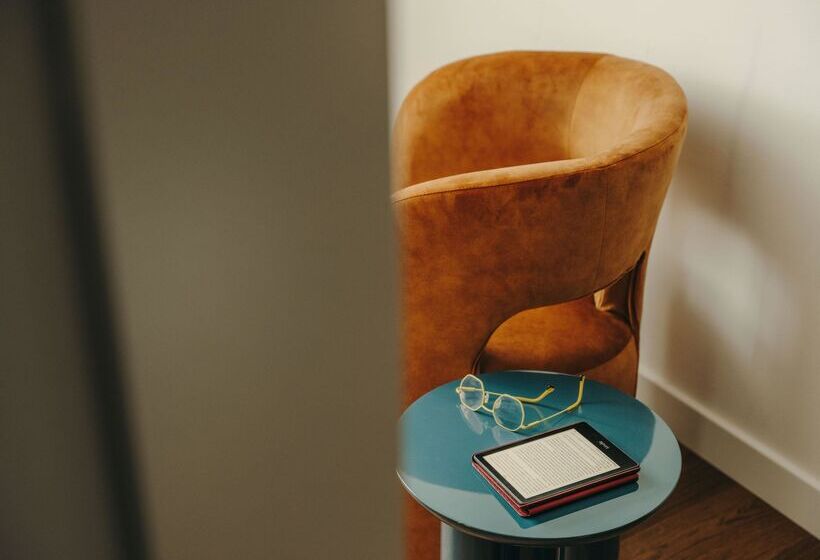 Отель Regina Barcelona