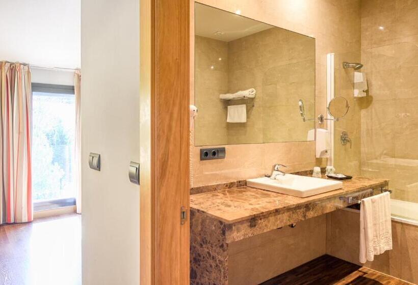 ホテル Restaurante El Valles 4 Estrellas