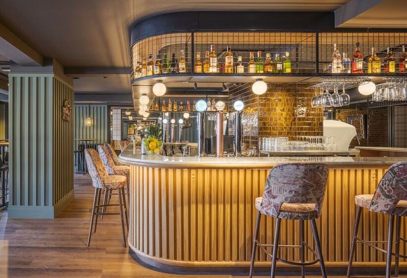 هتل Rice Reyes Catolicos