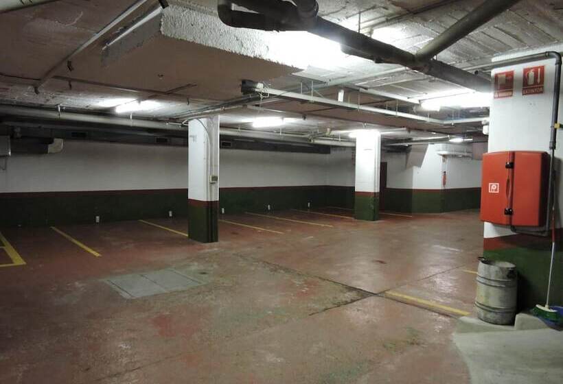 Отель Ronda House