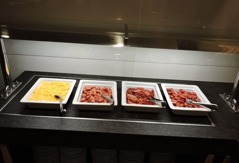 Отель Ronda House