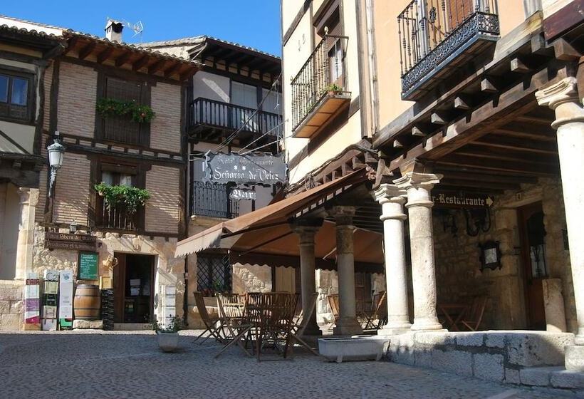 فندق Señorio De Velez