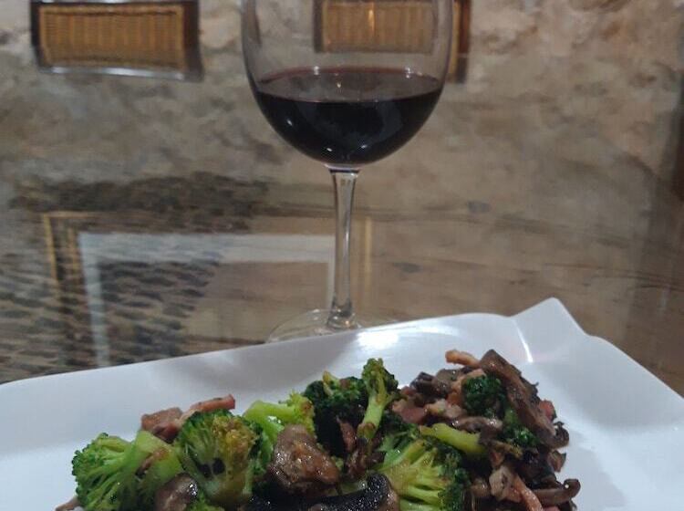 فندق Señorio De Velez