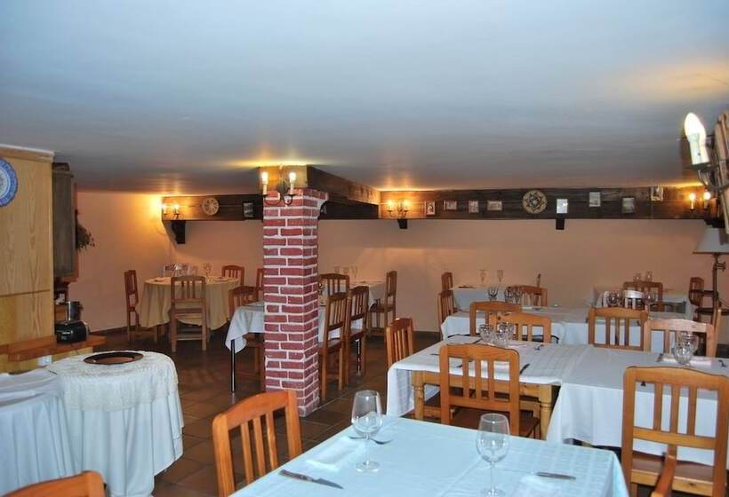 فندق Señorio De Velez