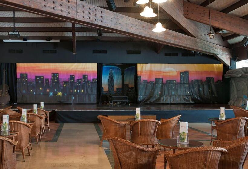 Отель Sol Falcó Menorca