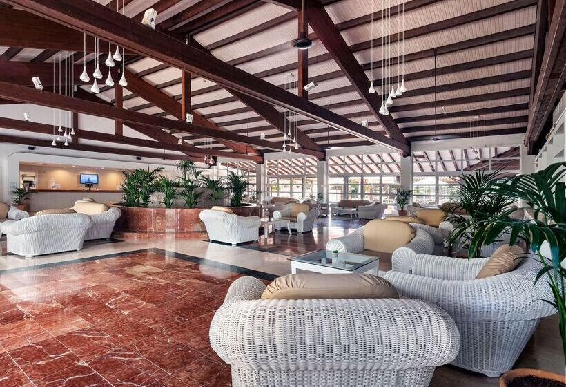 Отель Sol Falcó Menorca