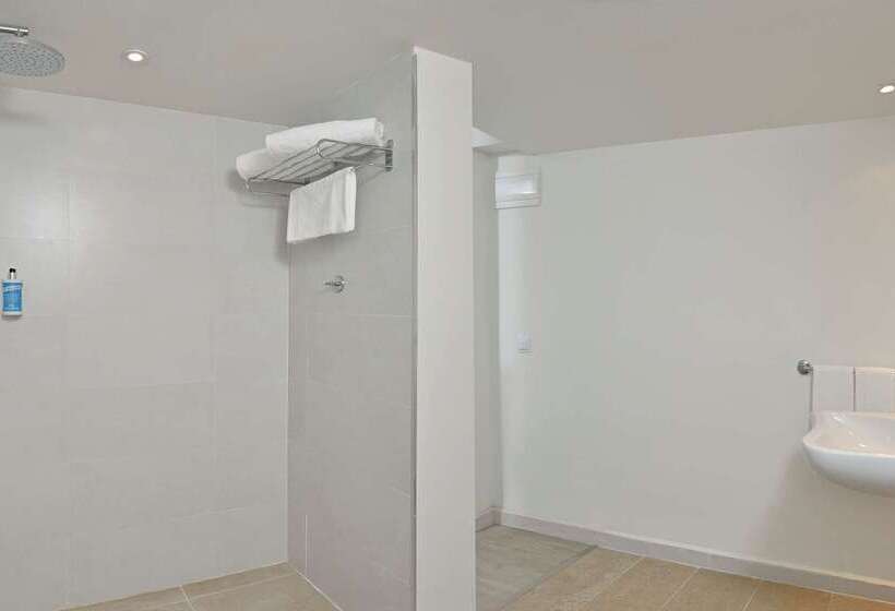 هتل Sol House The Studio   Calviá Beach   Adults Only