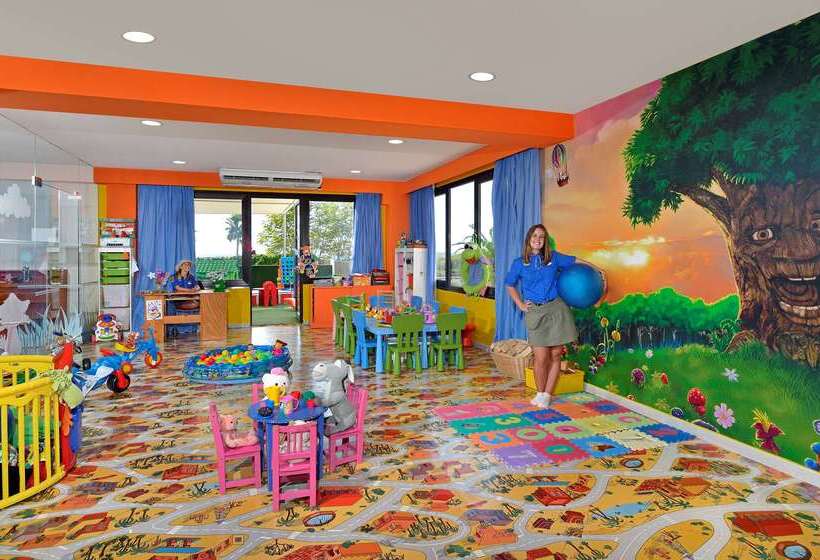 فندق Sol Milanos Pingüinos