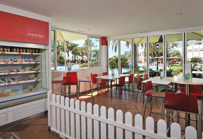 ホテル Sol Milanos Pingüinos