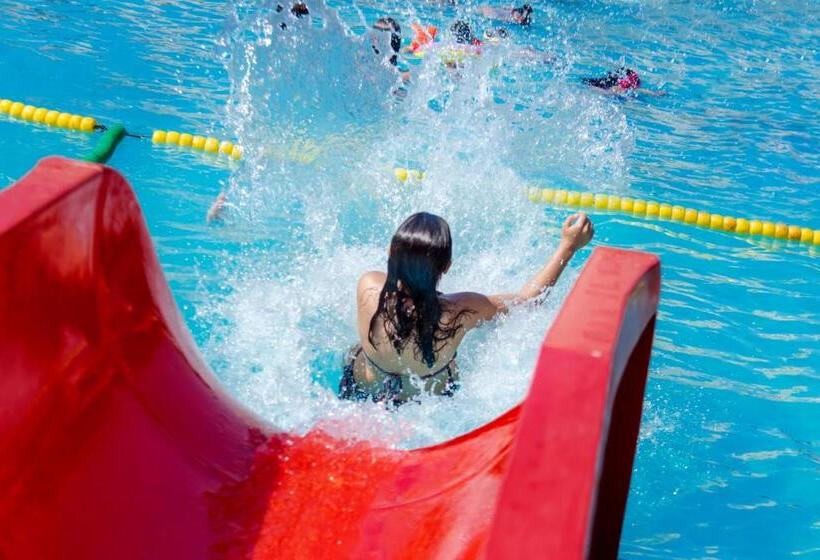 Отель Sorra Daurada Splash