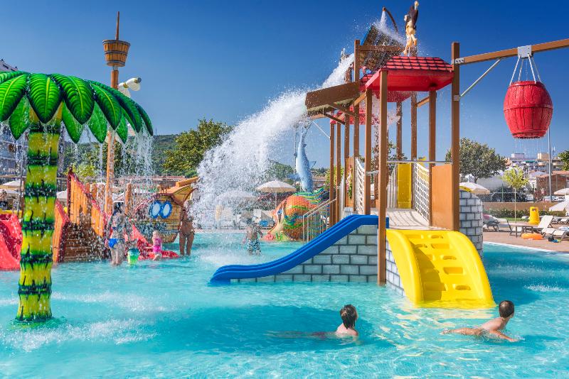 Отель Sorra Daurada Splash