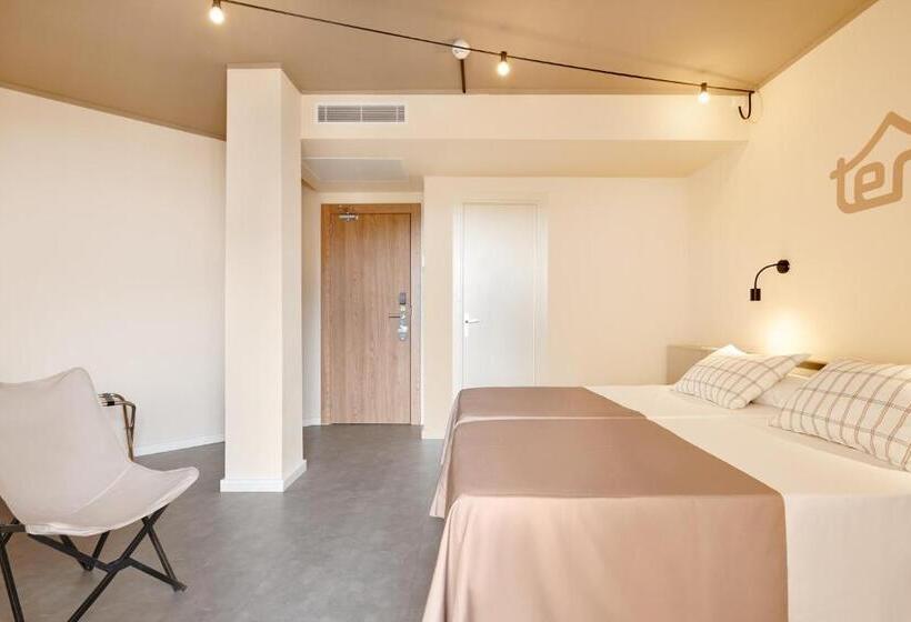 فندق tent Palmanova