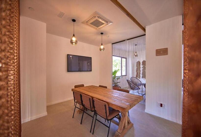 فندق tent Palmanova