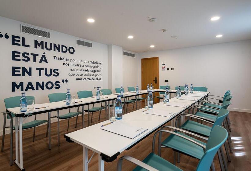 ホテル Thb Felip Adults Only